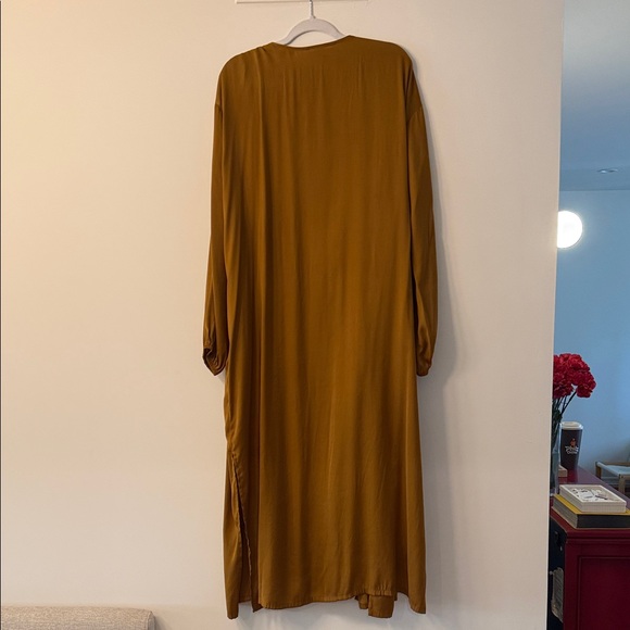 Open Edit Satin Robe - Picture 5 of 5